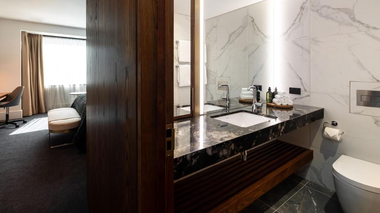 Horizon By Skycity Оукланд Екстериор снимка Bathroom