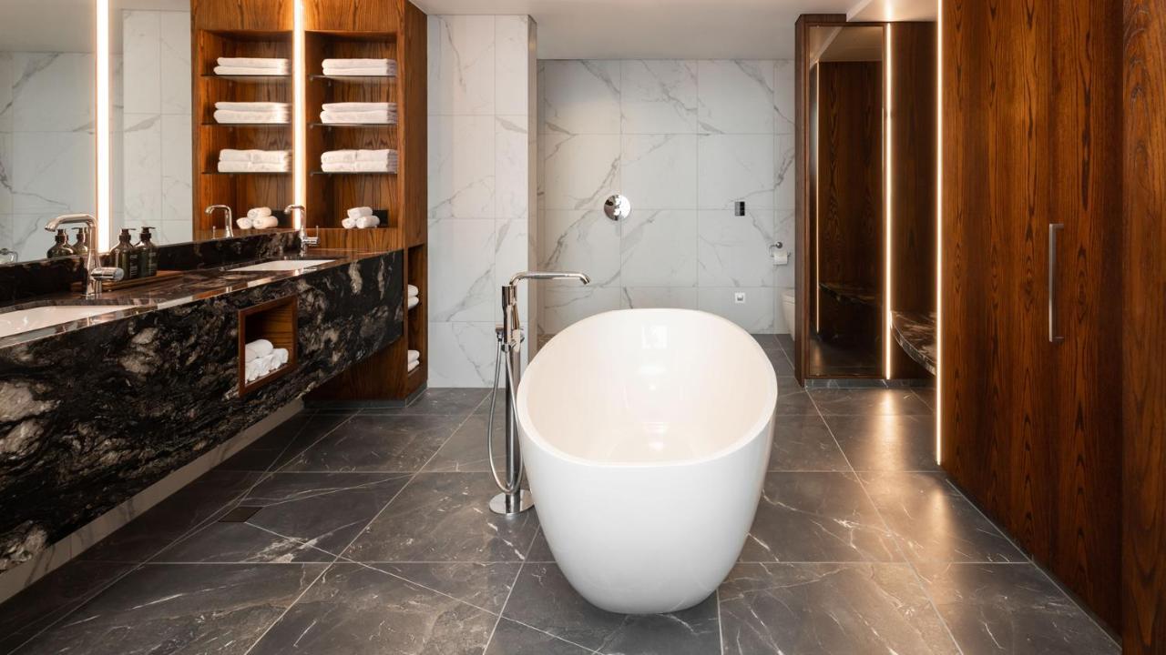 Horizon By Skycity Оукланд Екстериор снимка Bathroom